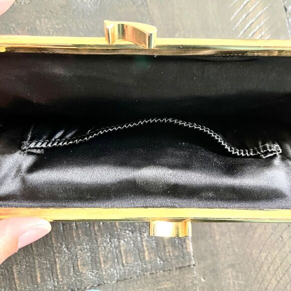 Embroidered Floral Clutch Purse Boho Chic Vintage Inspired Evening Bag - Picture 3 of 6